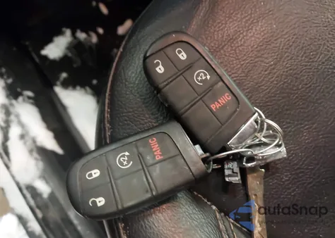 2022 Jeep Compass Limited 4X4 z USA, uszkodzony, nr VIN 3C4NJDCB9NT193900